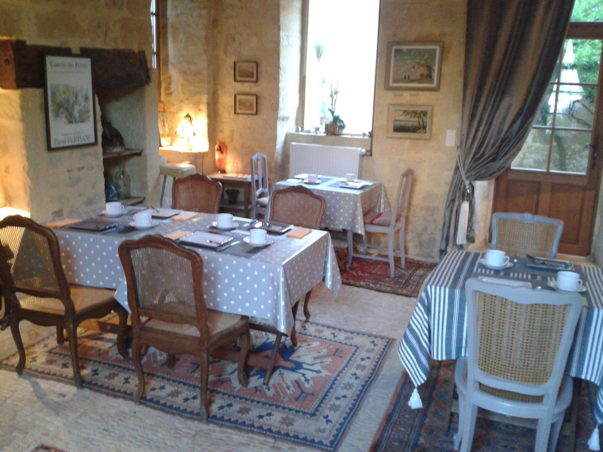 Отель Sarlat Cote Jardin Экстерьер фото