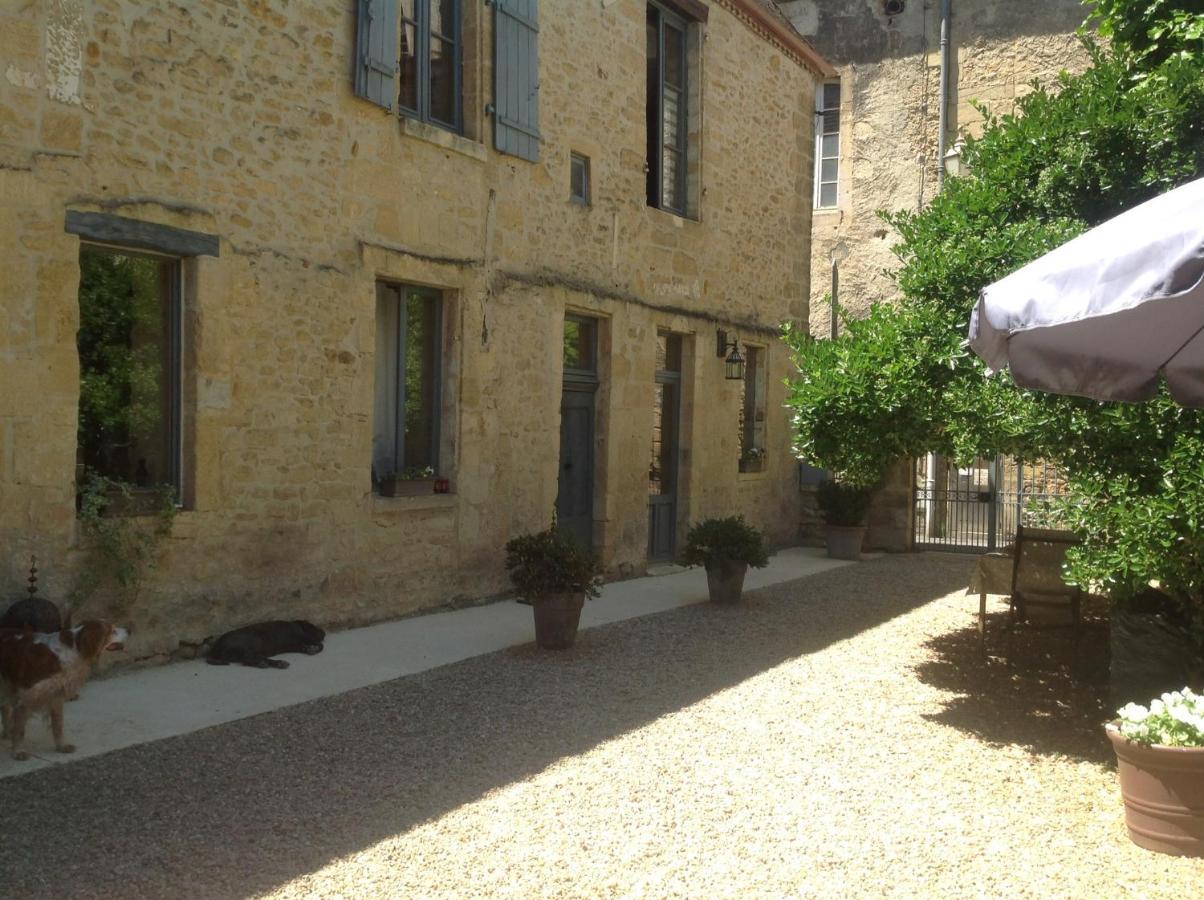 Отель Sarlat Cote Jardin Экстерьер фото