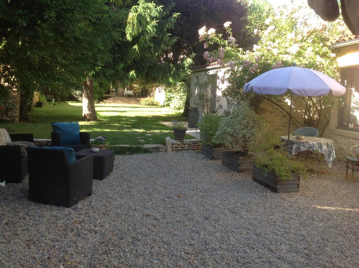 Отель Sarlat Cote Jardin Экстерьер фото