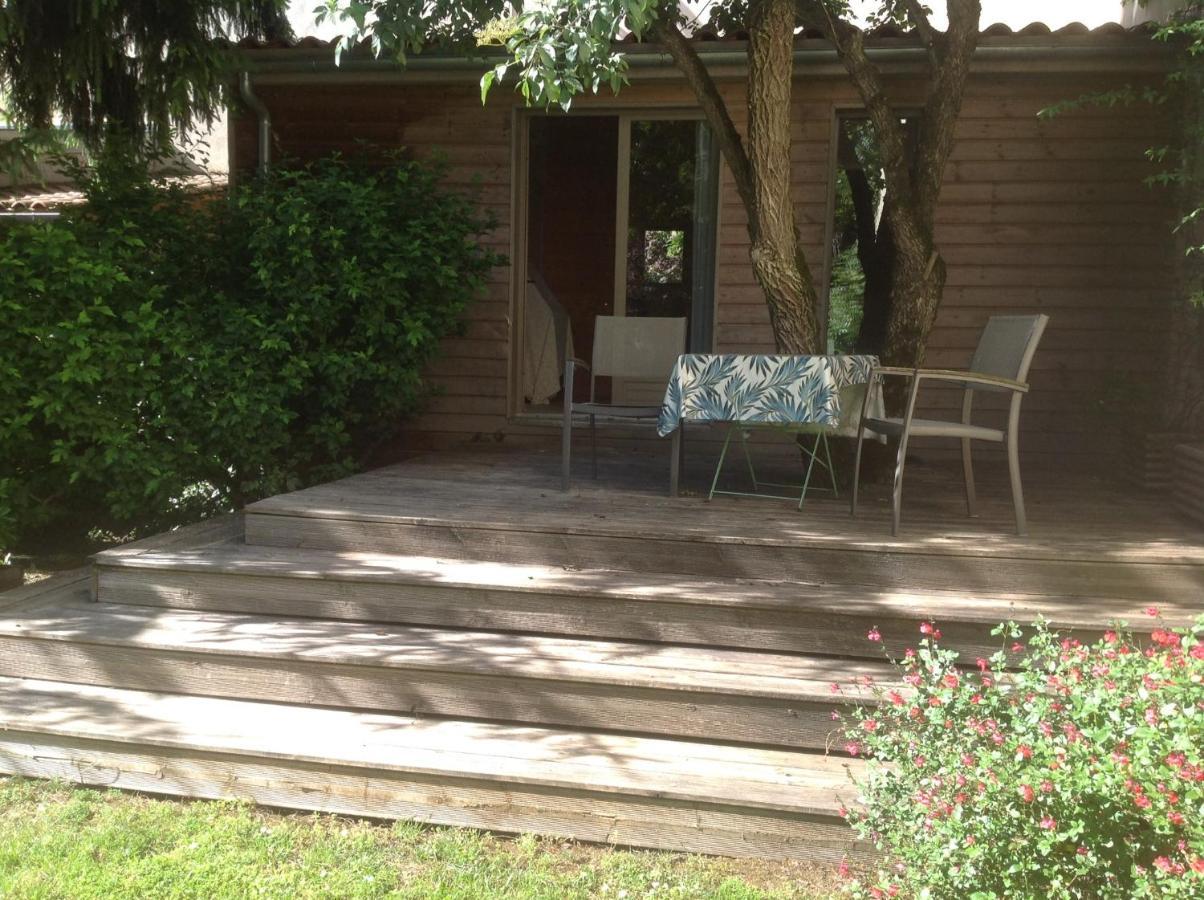 Отель Sarlat Cote Jardin Экстерьер фото